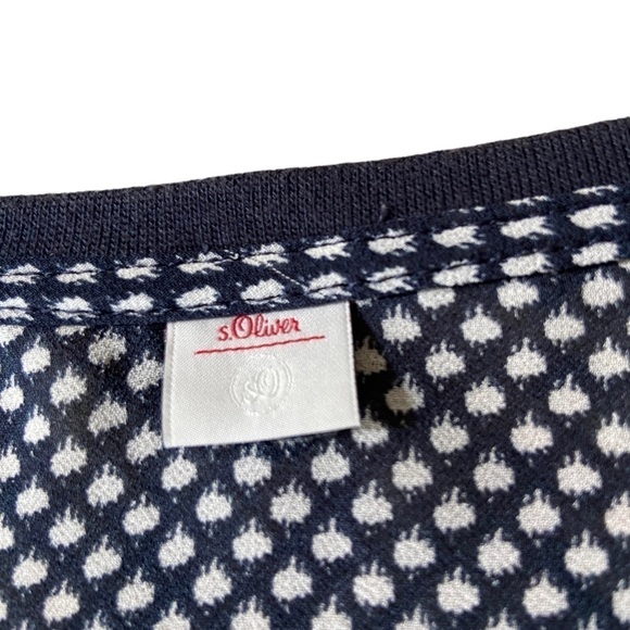 A.oliver Navy Blue High Low Top - Picture 6 of 7